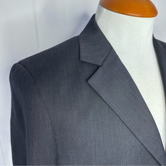United Colors of Benetton Charcoal Striped SUIT - Picture 6 of 12